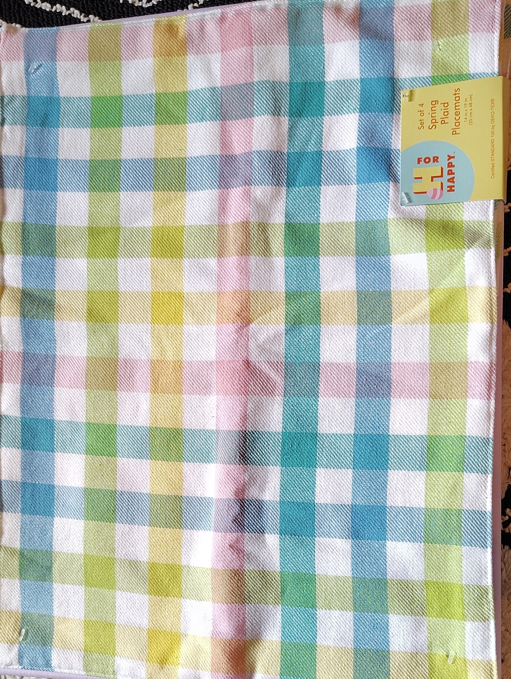 Bed Bath & Beyond Pastel Gingham Placemat Set - Blue, Pink, Yellow, Green, White